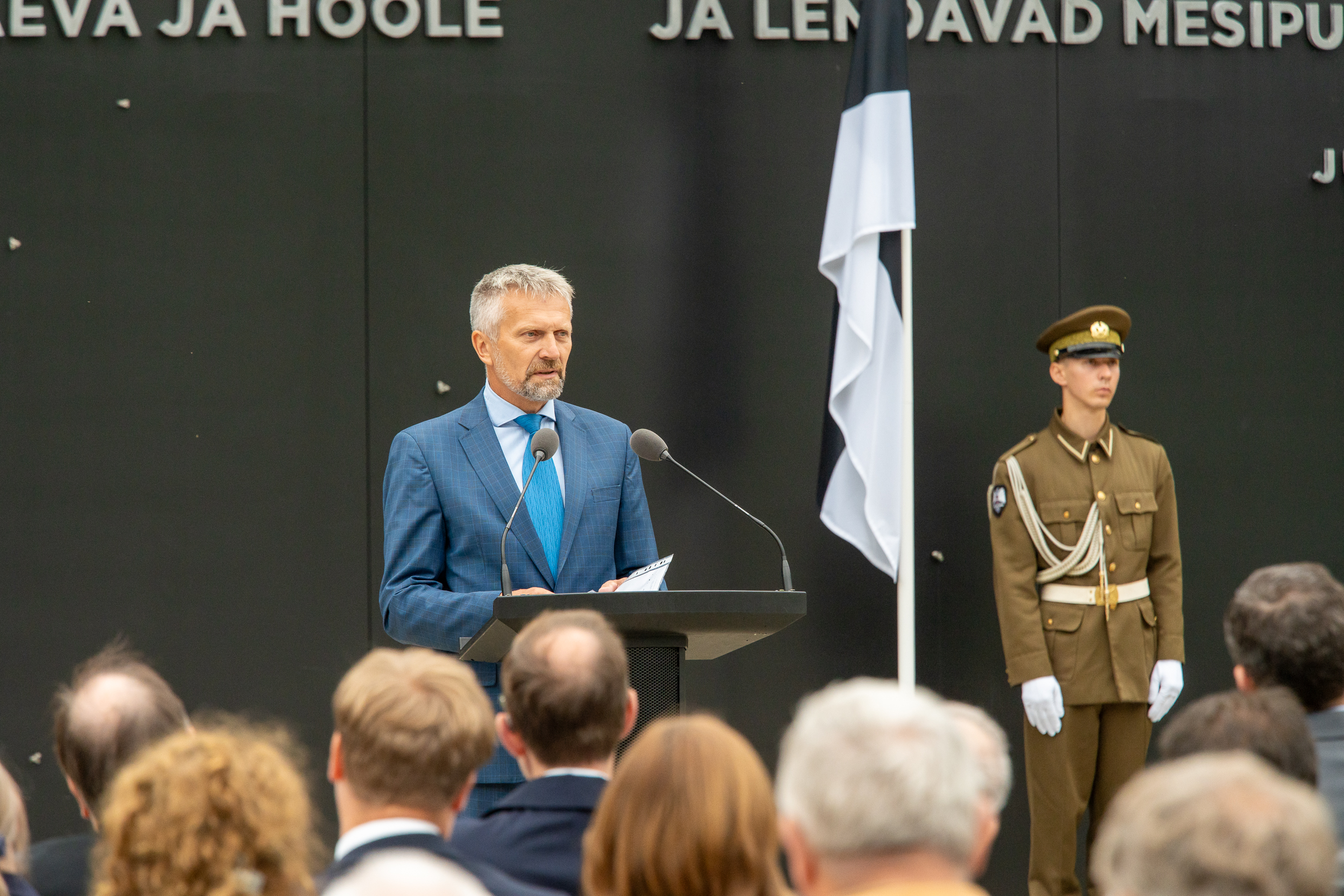 Meelis Maripuu kõne rahvusvahelisel kommunismi- ja natsismiohvrite mälestuspäeval Maarjamäel, 23.8.24